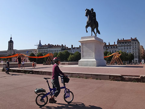 ルイ14世の騎馬像