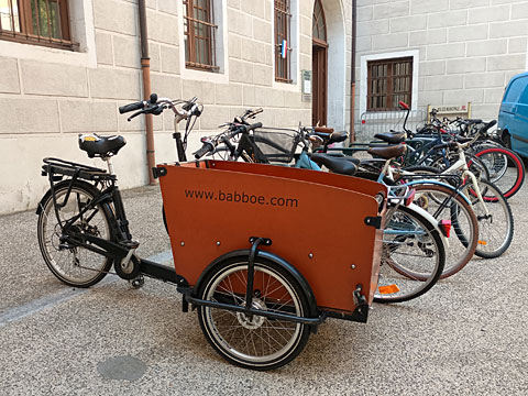 荷物運び自転車