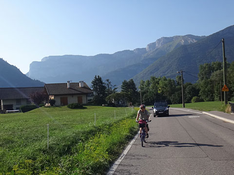 ローカルな道を進む