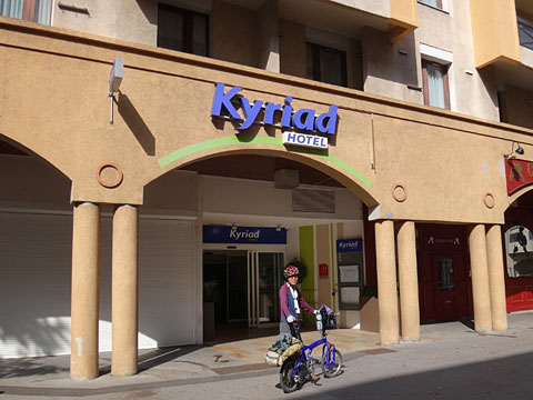 本日の宿に到着