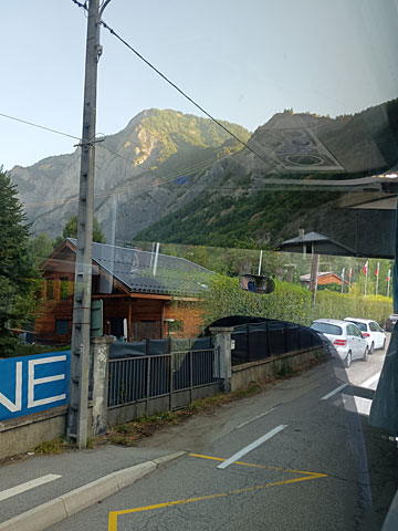 ラルプ・デュエズの上り口