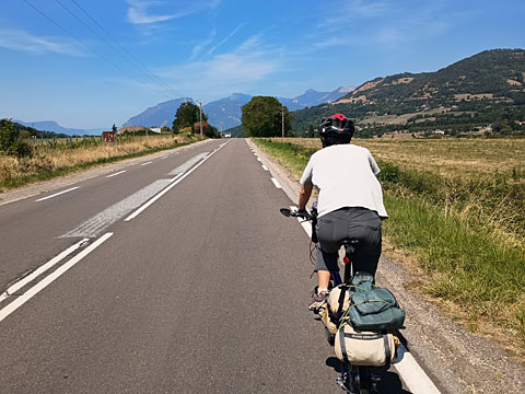 ナポレオン道路を下る