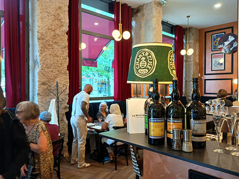 レストラン内部