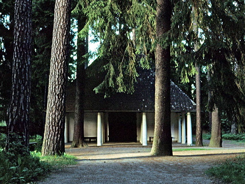 森の礼拝堂